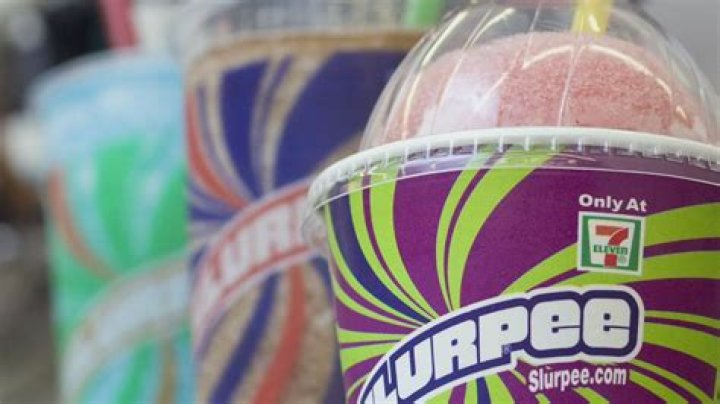 Are 7/11 Slurpees free refills?