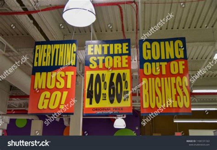 Are there any stores going out of business in 2021?