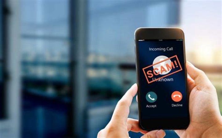 Are threatening phone calls illegal?