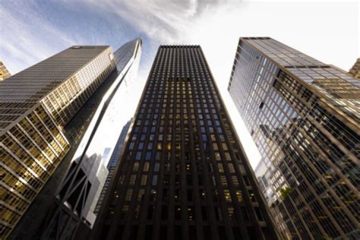 Can a non-resident incorporate a company in USA?