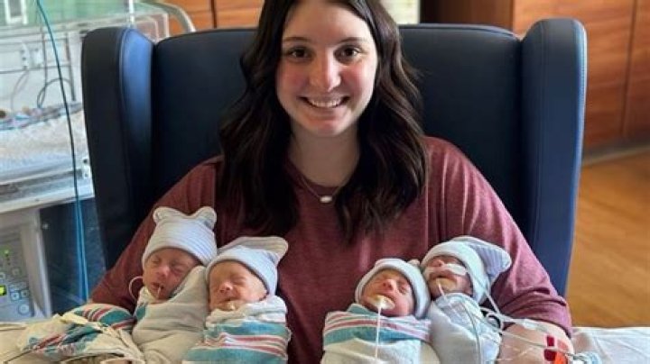 Can a woman have 2 sets of twins?