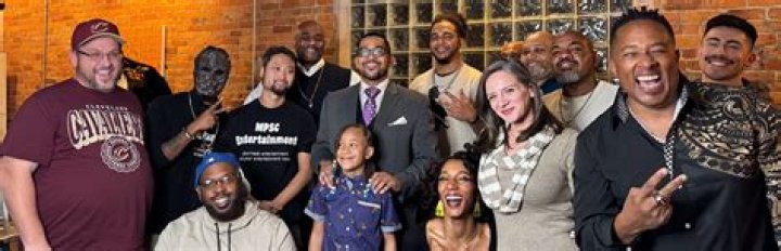 Can landlord put my stuff outside?