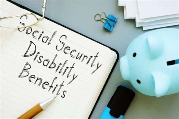 Can you collect Social Security disability and work disability at the same time?