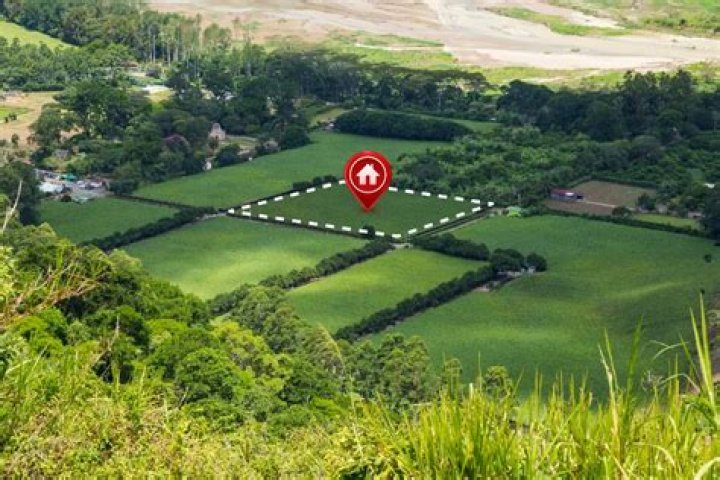 Can you own real estate in Philippines?