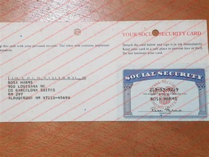 Do all US citizens have a Social Security card?