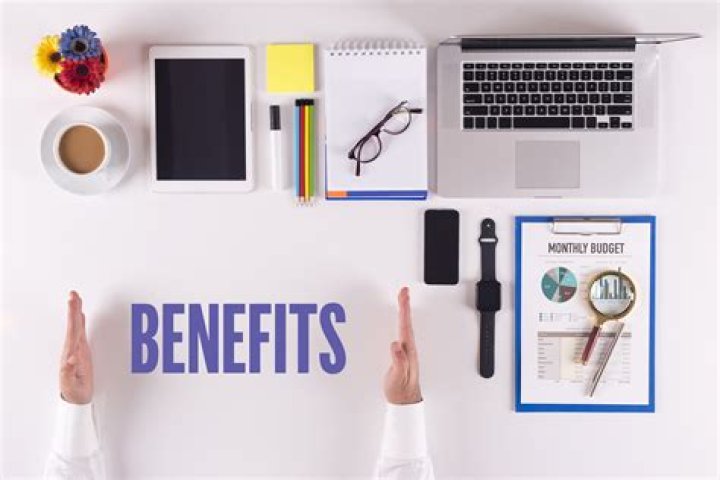 Do independent contractors get benefits?
