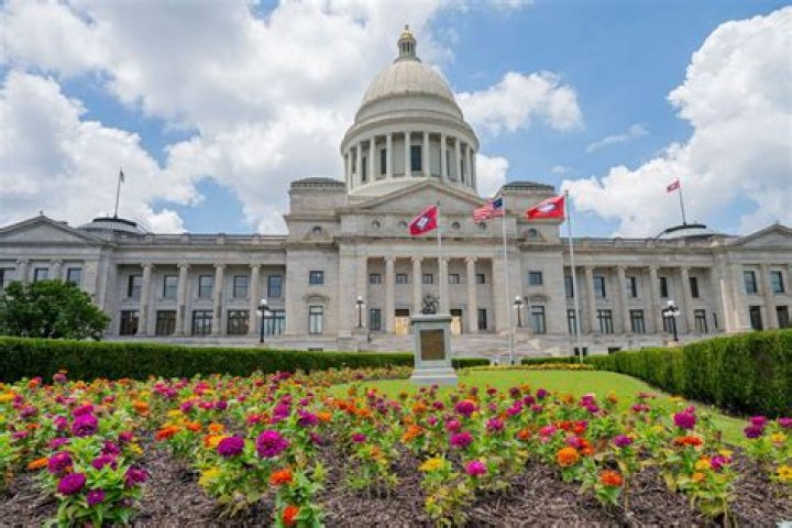 Does Arkansas accept the federal extension?