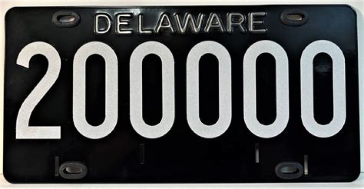 Does Delaware have an LLC statute?