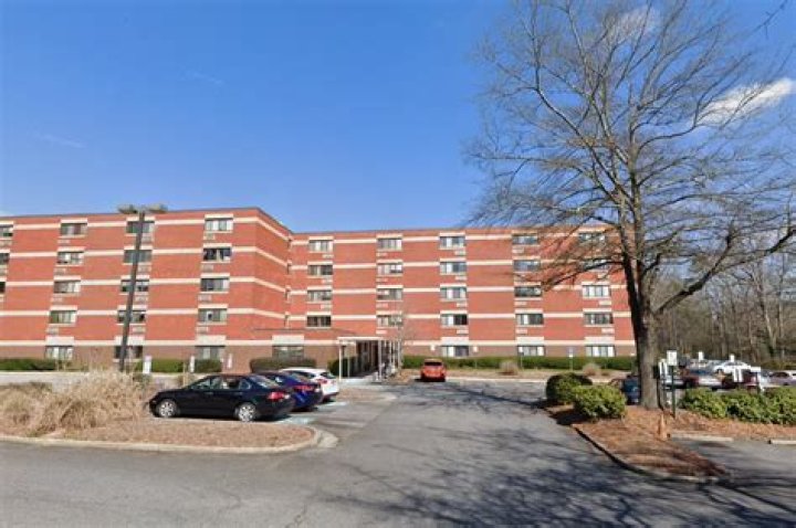 Does Gwinnett County have Section 8 housing?