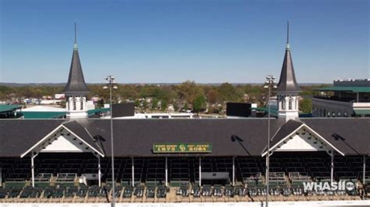 Does TwinSpires report to IRS?