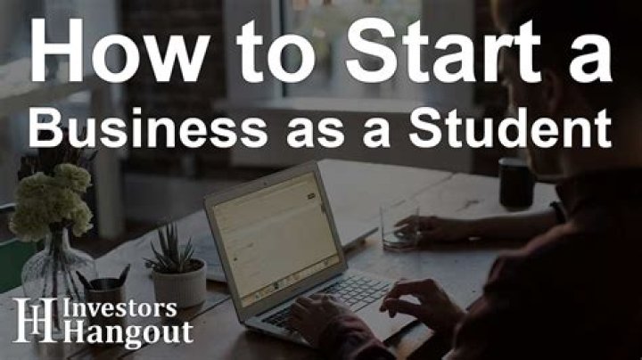 How can a college student start an online business?