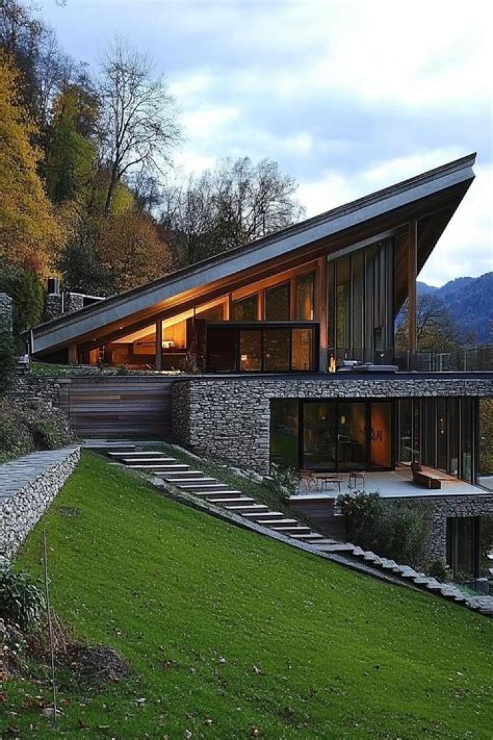 How do I know if I can build a house on a lot?