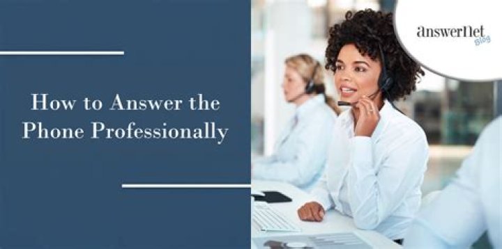 How do you answer a call waiting call?