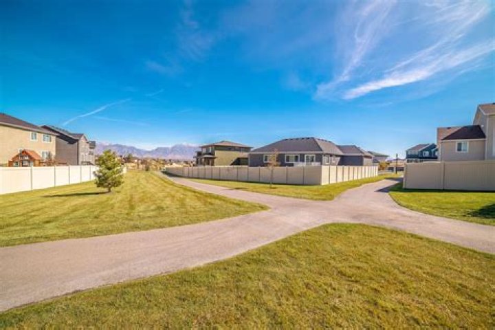 How do you prove an easement?