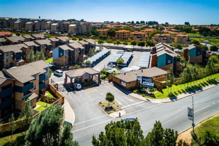 How do you split property in an estate?