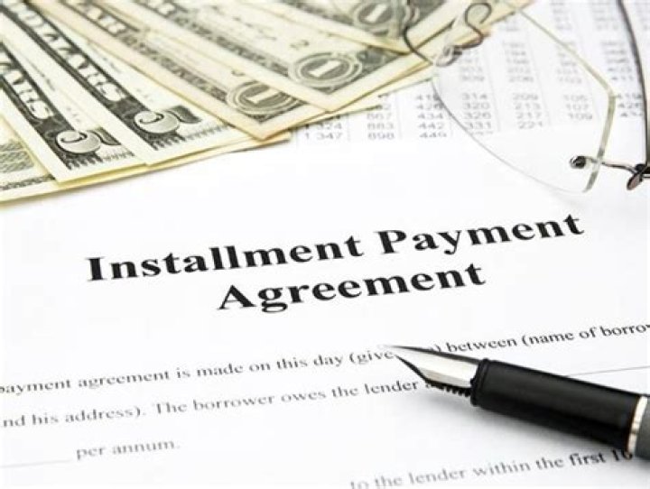 How does an installment agreement with the IRS work?