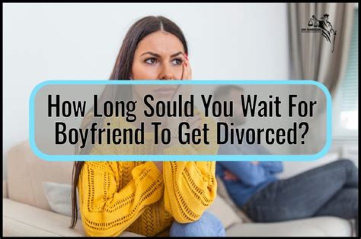 How long do couples wait to get divorced?