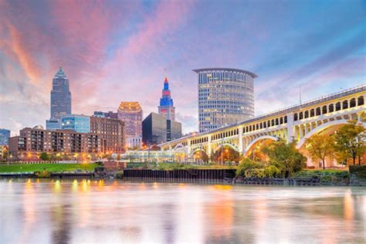 How many days do you have to live in Ohio to be a resident?