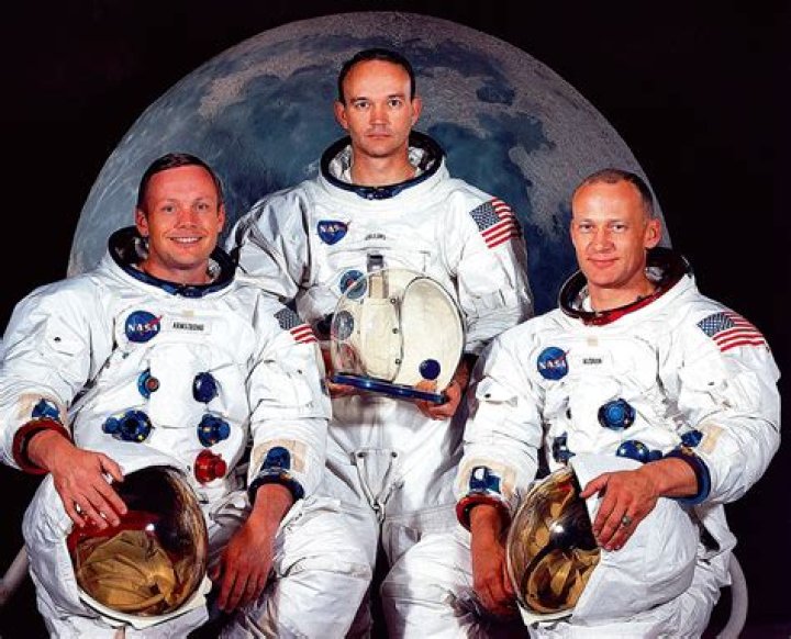 How many people made Apollo 11?