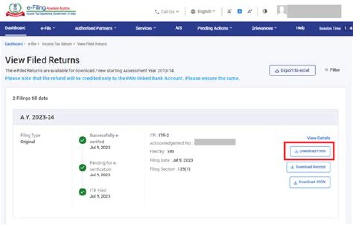 How many tax returns were filed in 2017?