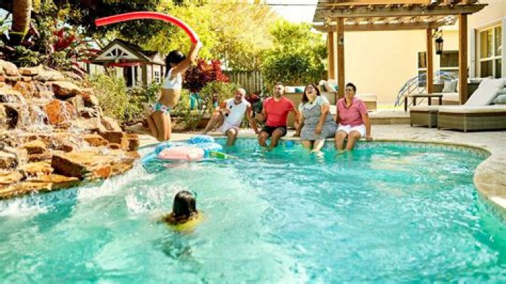 How much does it cost to repair pool table?
