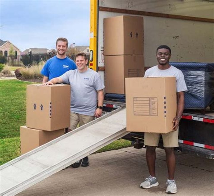 How much does simple moving labor cost?