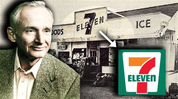 How much does the average 7/11 owner make?