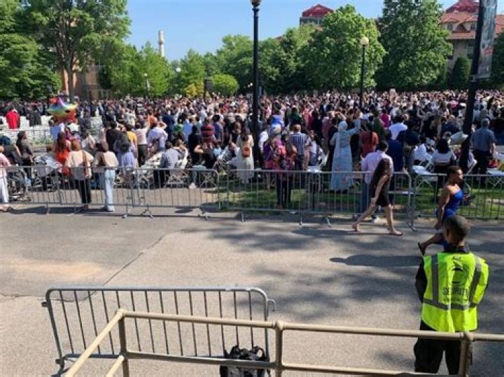 How much is a bodyguard per day?