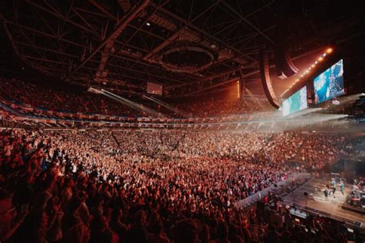 How much money does the O2 Arena make?