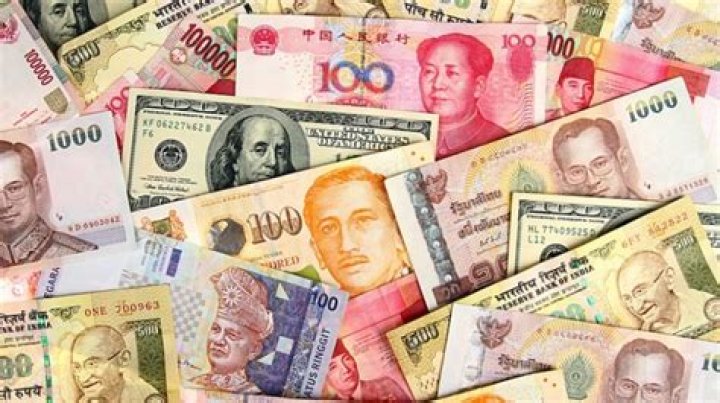 Is foreign currency considered cash?