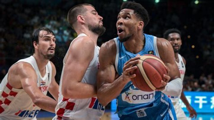 Is Greece good at basketball?