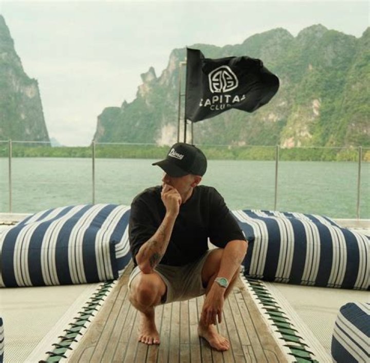 Is it bad to buy a corner house?