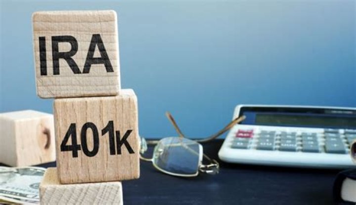 Is it better to have a 401K or IRA?