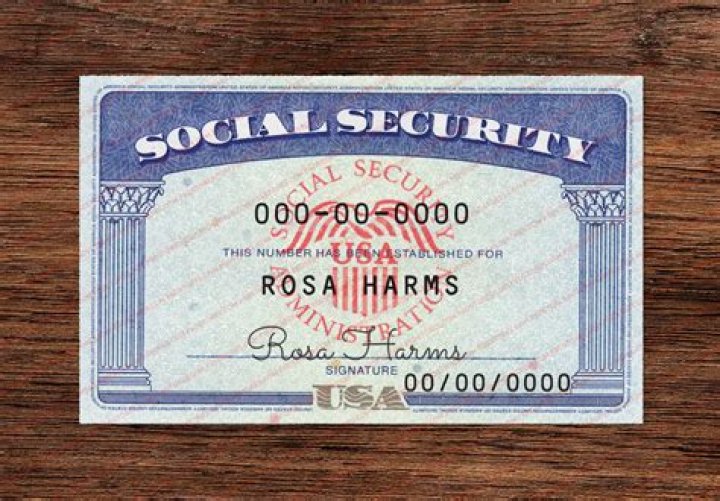 Is it legal for an employer to make a copy of your Social Security card?