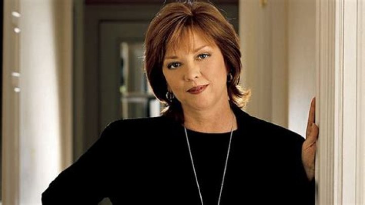 Is Nora Roberts a real person?