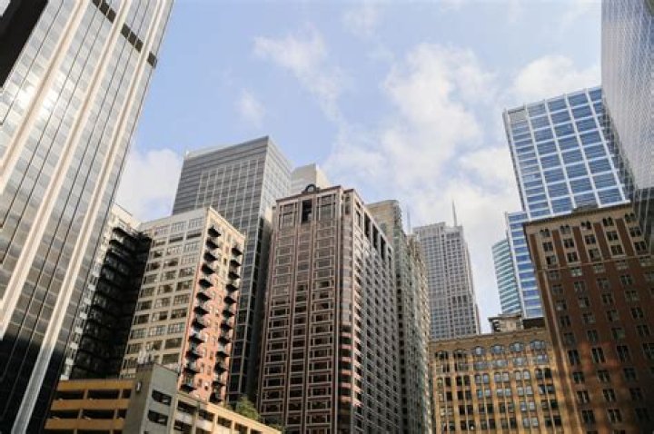 Is rent in Chicago Expensive?