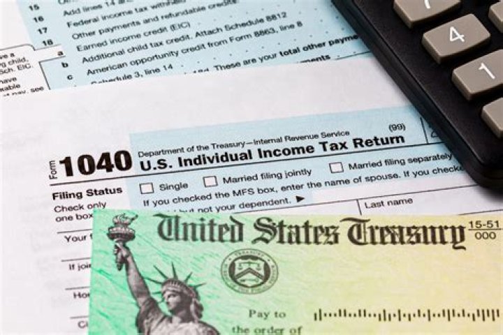 Is there an extension to file taxes in October?