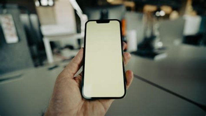 Technology Leasing: Why Tech Lovers Should Choose Leasing over Buying Smartphones