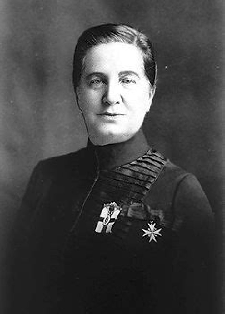 What age did Emily Murphy die?