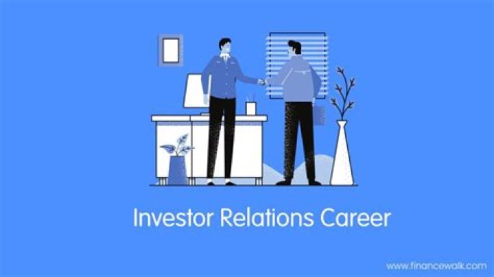 What does an investor manager do?