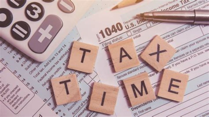 When do you pay taxes after a divorce?