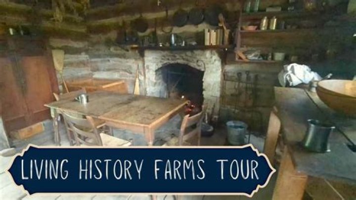 Where are the Living History Farms in Iowa?