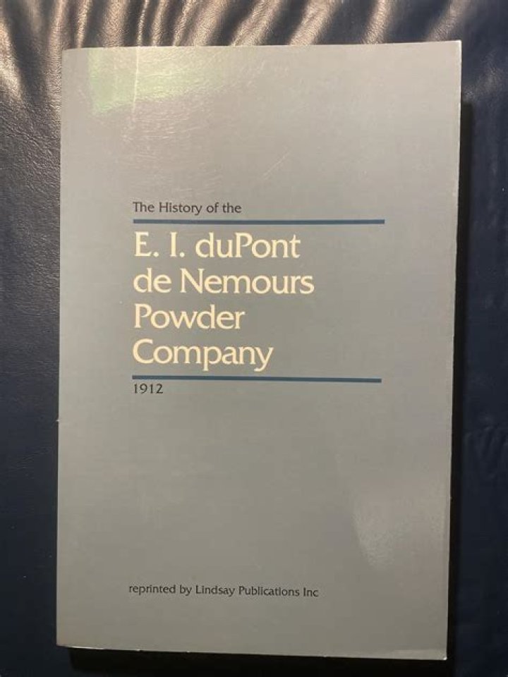 Where is EI DuPont de Nemours?