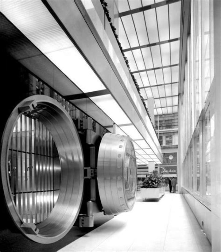 Who bought out Manufacturers Hanover Bank?