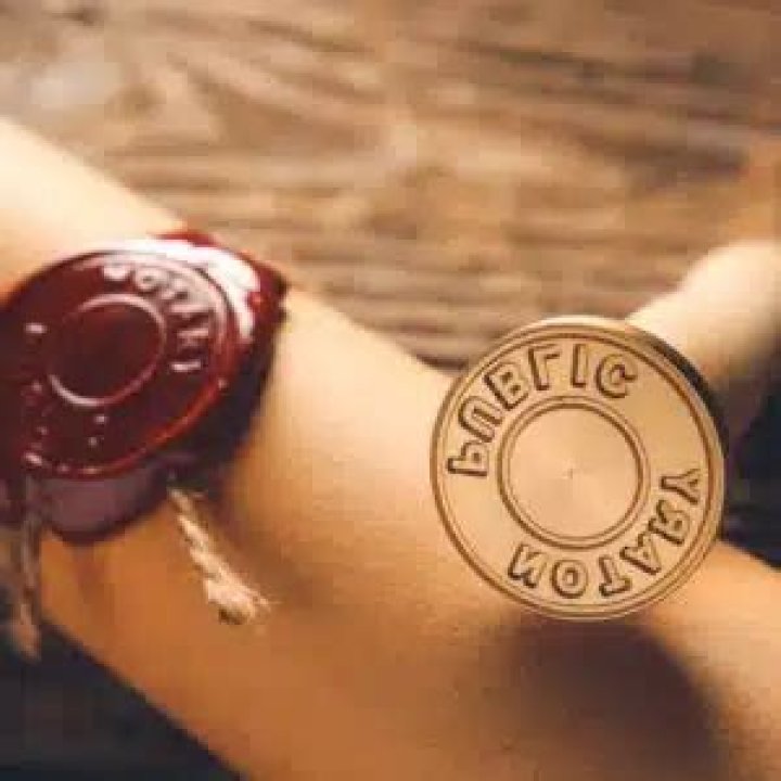 Who gets 401k after death?