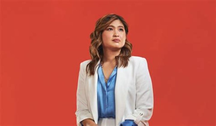 Who is the owner of Club dance studio?